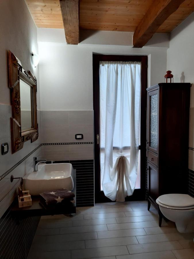 B&B La Taverna Degli Angeli Vezzi Portio Eksteriør bilde